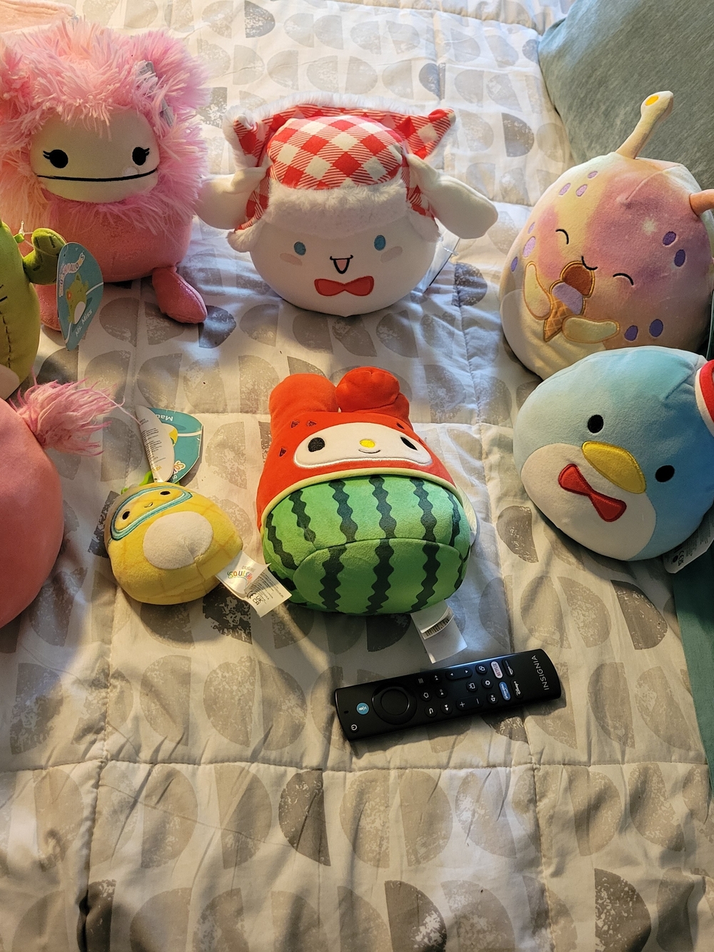 Squishamallow Lot, 9 Squishamallows! Super Cute!